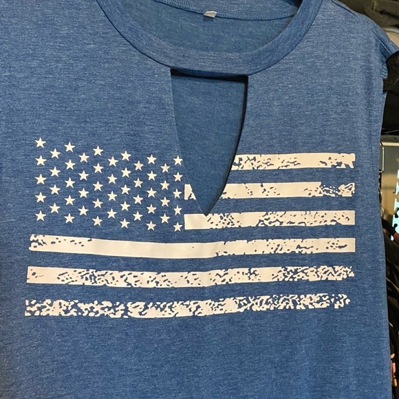 American Flag Sleeveless Graphic Tee, Keyhole - Picture 7 of 7